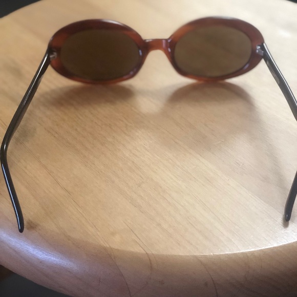 Women sunglasses - Picture 2 of 4